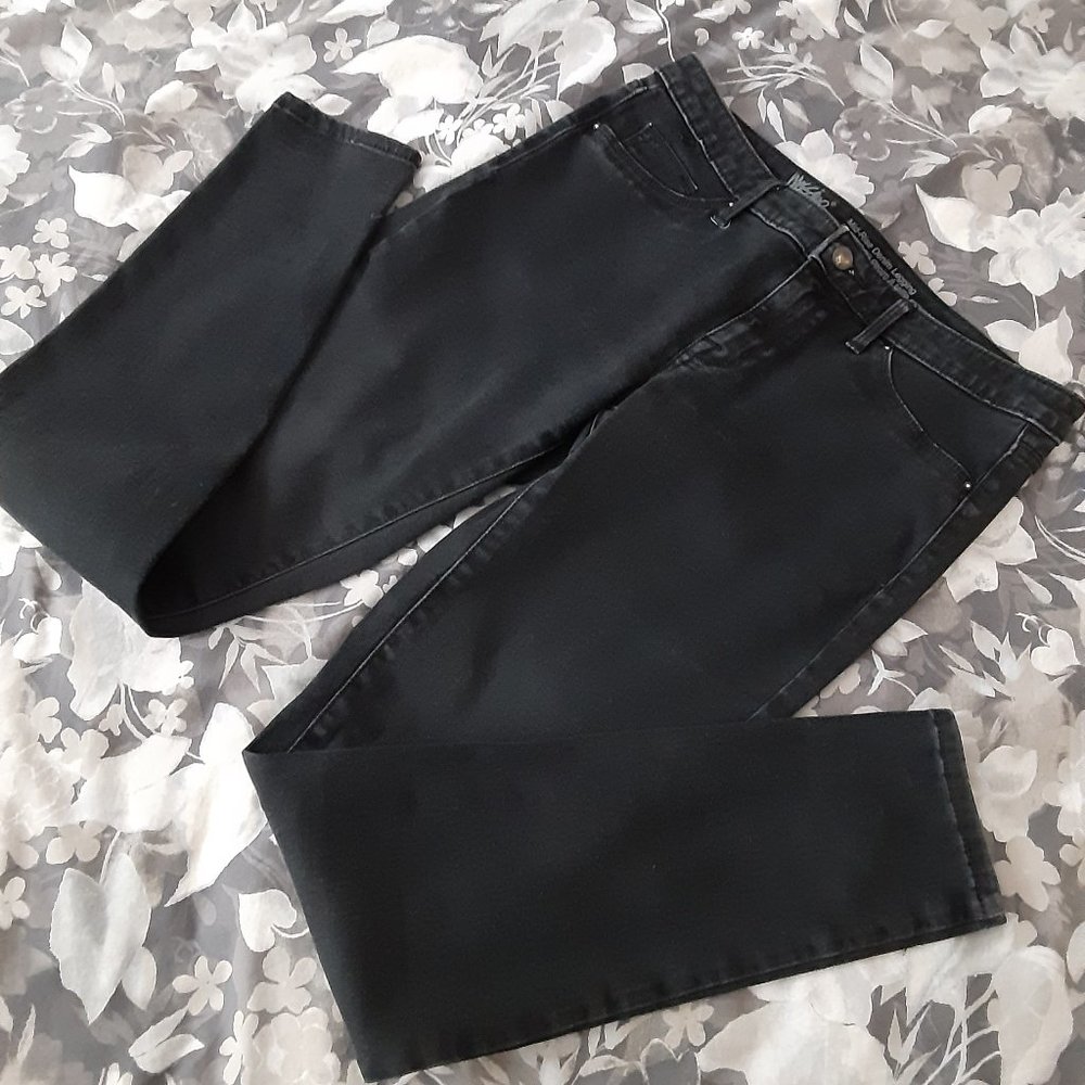 MOSSIMO mid rise denim slim black jeans sz 6